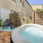 Apartment Avec Terrasse Et Clim Proche Centre Carcassonne