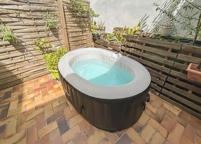 Apartment Studio Avec Terrasse Et Clim Proche Centre Carcassonne