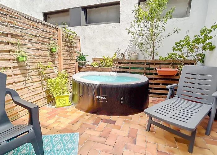 Studio Avec Terrasse Et Clim Proche Centre * Carcassonne